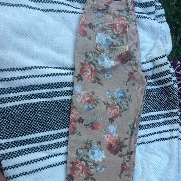 Flamingals Women's Floral Print Wide Leg Cropped Pants Mid Rise Boho Ankle - Picture 5 of 6